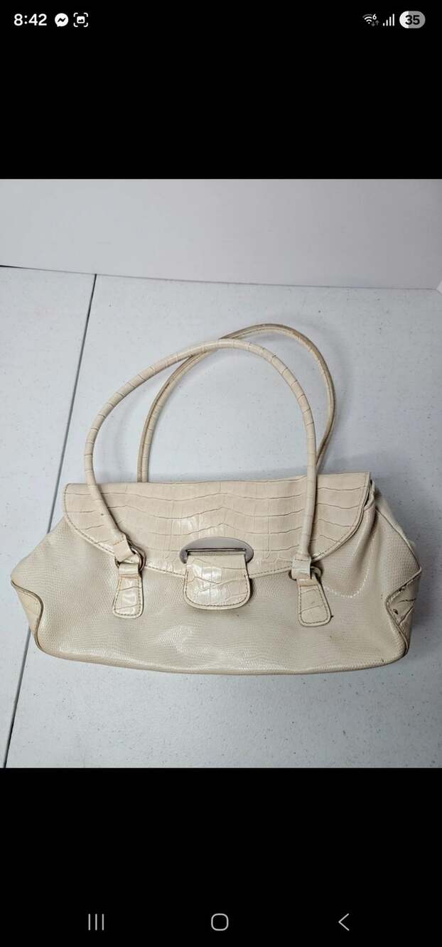 VTG Y2K Worthington Ivory Cream Faux Croc Flap Shoulder Bag Purse FLAWS